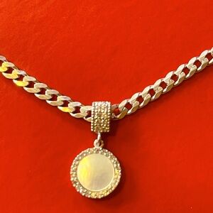 🤍✨🌟PRICE DROP🌟 925 Sterling Silver Necklace with Mother of Pearl Pendant